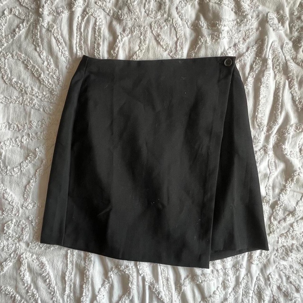 Elegant Black Women's Skirt